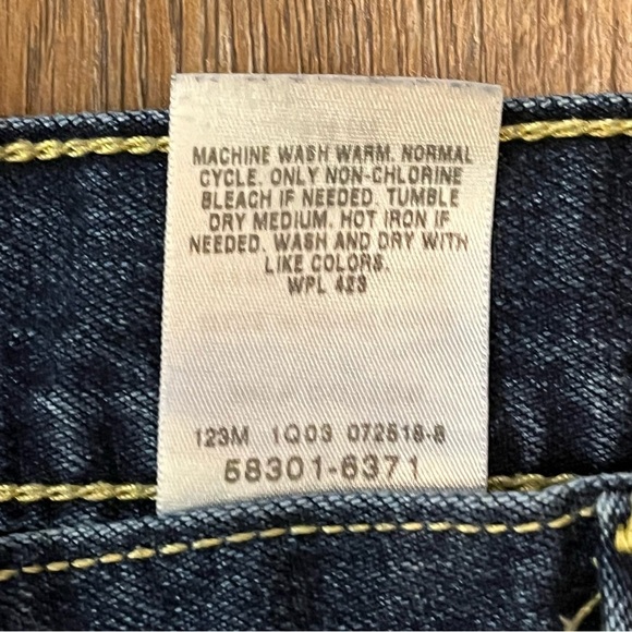 LEVIS Outback Demi Boot Cut Jeans WOMENS 14M 33x30 Blue Denim Dark Gradient Wash - Picture 9 of 16